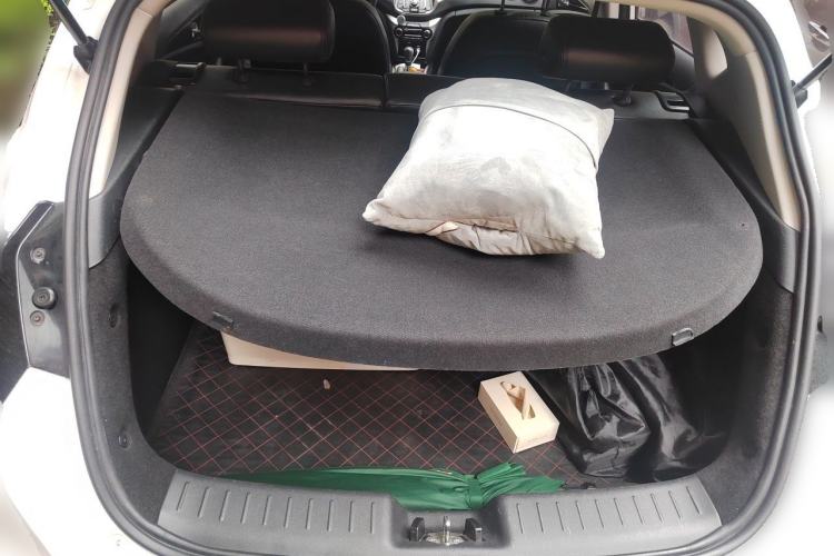 Used CHANGAN Eado 2015 1.6L Automatic Junku Model China IV Standard Trunk
