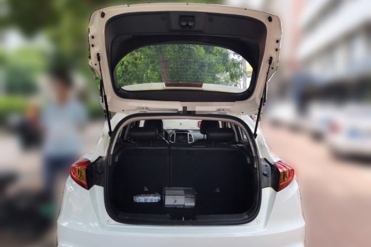 Used CHANGAN Eado  Trunk