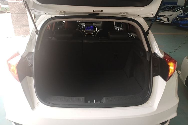 Used CHANGAN Eado 2015 1.6L Automatic Junku Model China V Standard Trunk