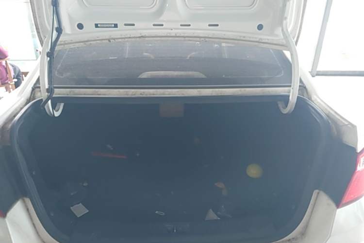 Used CHANGAN Eado 2015 1.6L Automatic Luxury Model Trunk
