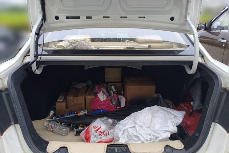 Used CHANGAN Eado 2015 1.6L Automatic Luxury Model Trunk