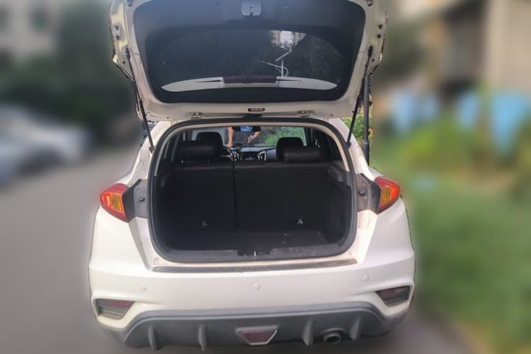 Used CHANGAN Eado 2015 1.6L Automatic Junku Model China IV Standard Trunk