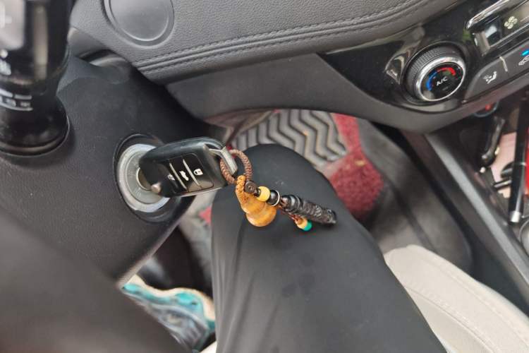 Used CHANGAN Eado 2015 1.6L Automatic Junku Model China V Standard Vehicle Key