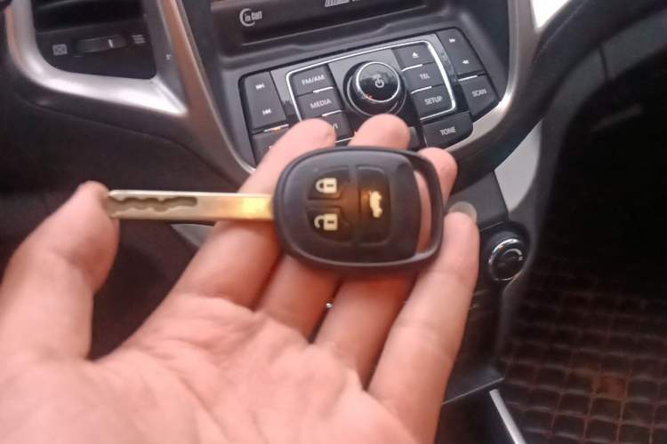 Used CHANGAN Eado 2015 1.6L Manual Junku Model China IV Standard Vehicle Key