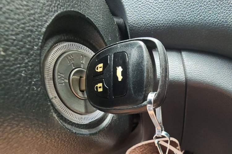 Used CHANGAN Eado 2015 1.6L Automatic Junku Model China V Standard Vehicle Key