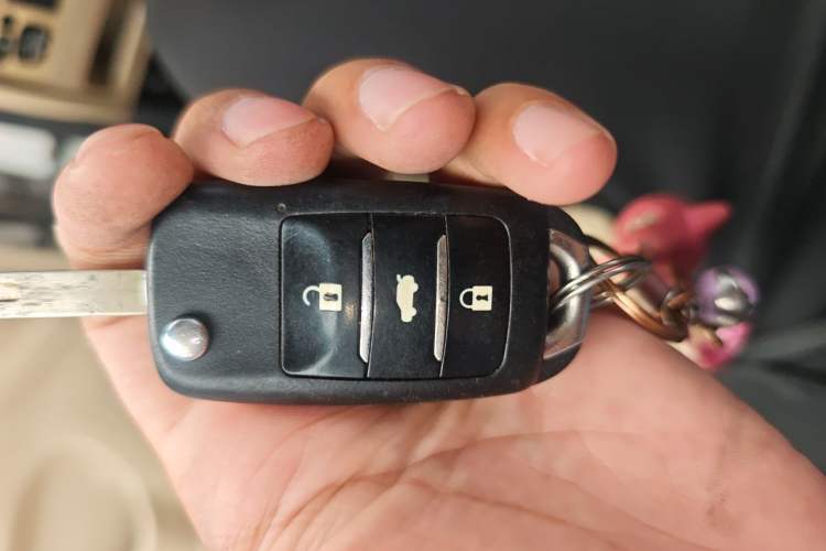 Used CHANGAN Eado 2015 1.6L Manual Luxury Model China IV Standard Vehicle Key