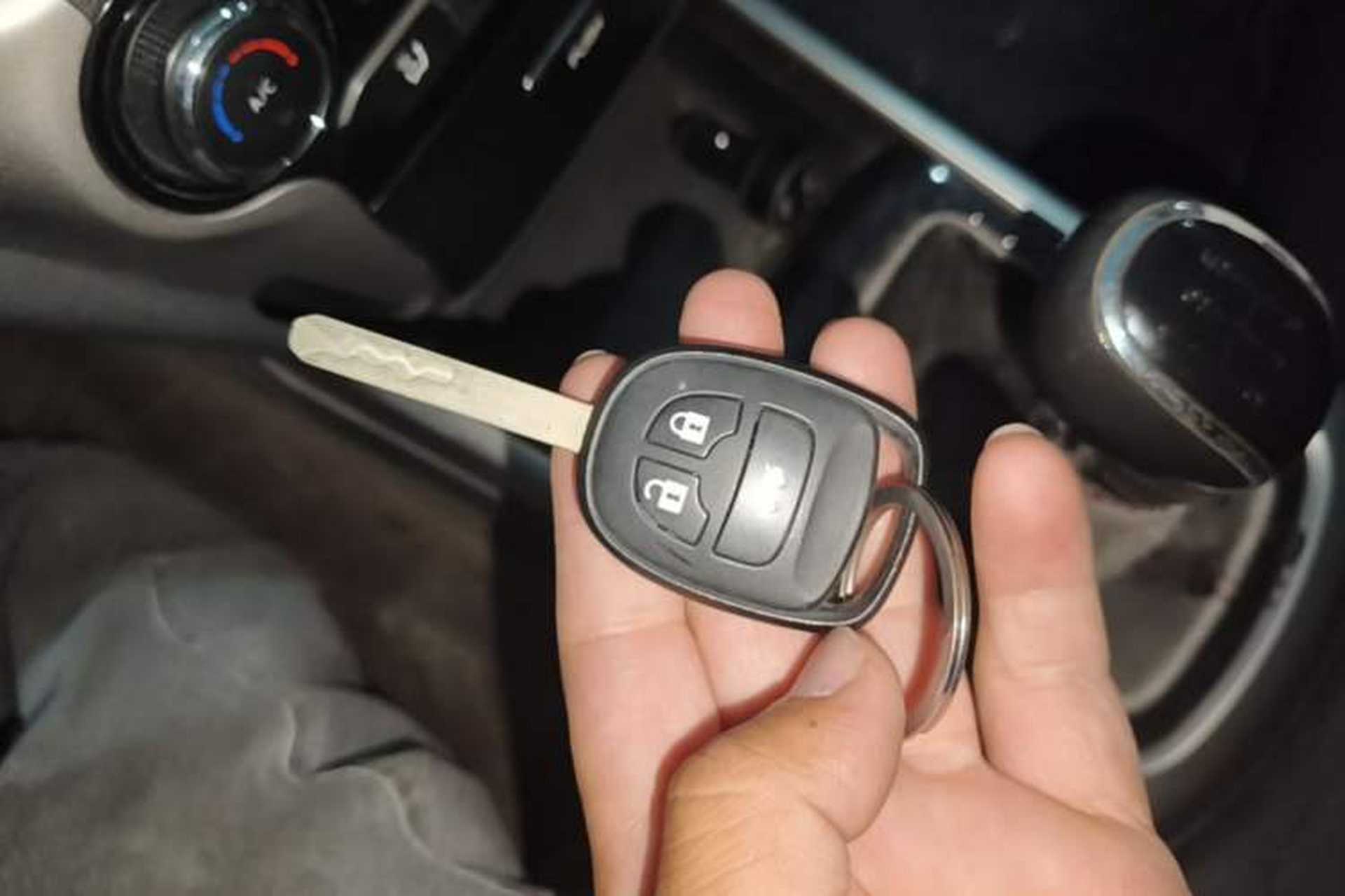 Used CHANGAN Eado 2015 1.6L Manual ZhiKu Model China IV Standard Vehicle Key