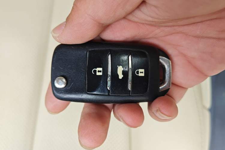 Used CHANGAN Eado 2015 1.6L Manual Luxury Model China IV Standard Vehicle Key