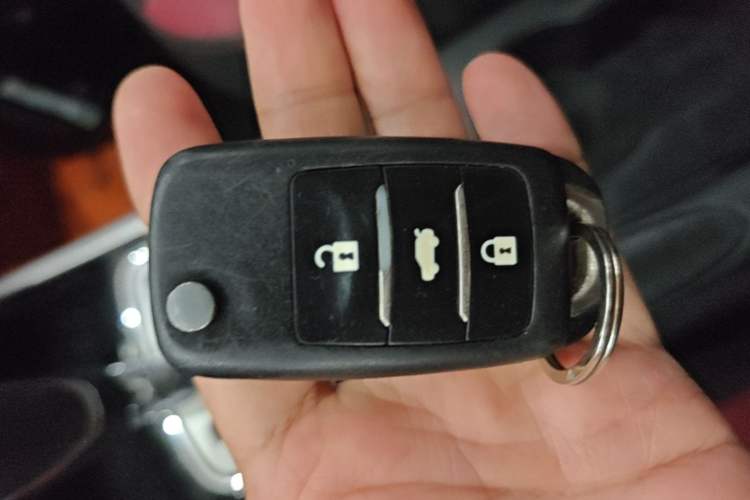 Used CHANGAN Eado 2015 1.6L Automatic Junku Model China IV Standard Vehicle Key