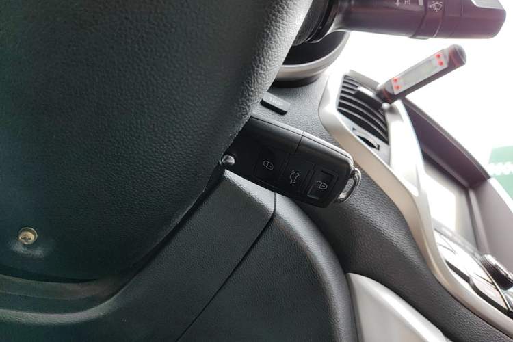Used CHANGAN Eado 2015 1.6L Automatic Junku Model China IV Standard Vehicle Key