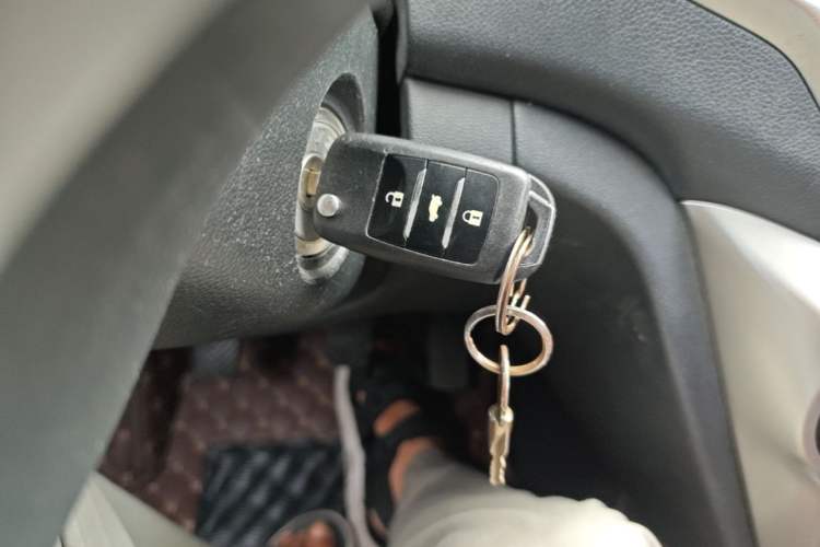 Used CHANGAN Eado 2015 1.6L Manual Junku Model China V Standard Vehicle Key