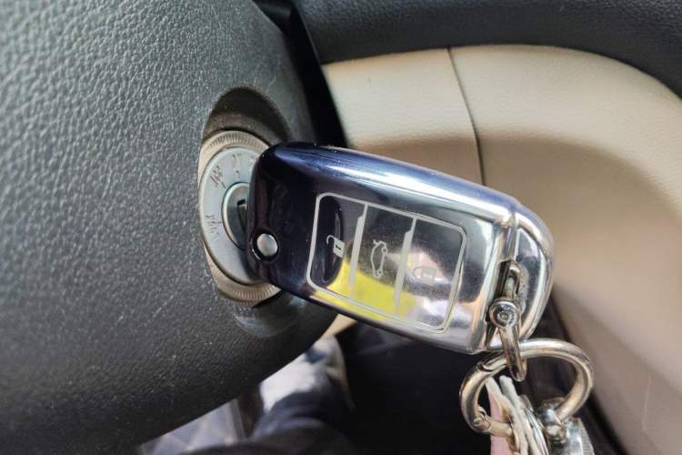 Used CHANGAN Eado 2015 1.6L Manual Luxury Model China IV Standard Vehicle Key