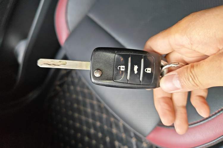 Used CHANGAN Eado 2015 1.6L Automatic Junku Model China IV Standard Vehicle Key