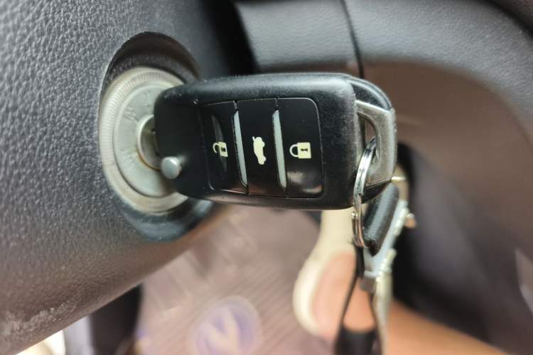 Used CHANGAN Eado 2015 1.6L Manual Junku Model China IV Standard Vehicle Key