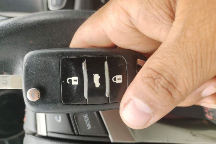 Used CHANGAN Eado 2015 1.6L Automatic Junku Model China IV Standard Vehicle Key