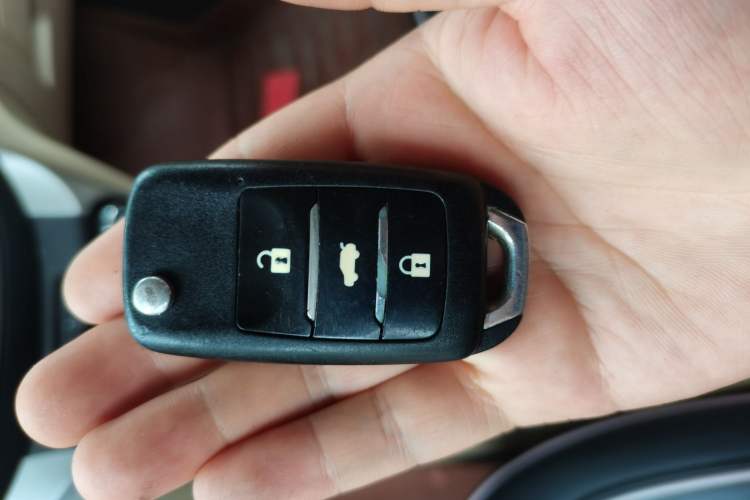 Used CHANGAN Eado 2015 1.6L Manual Luxury Model China IV Standard Vehicle Key
