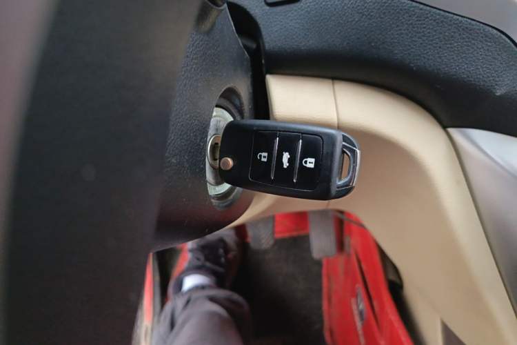 Used CHANGAN Eado 2015 1.6L Manual Luxury Model China V Standard Vehicle Key