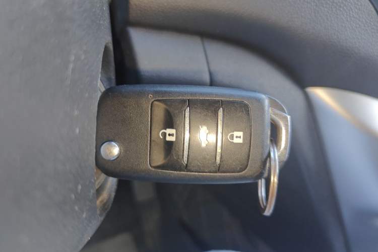 Used CHANGAN Eado 2015 1.6L Manual Junku Model China V Standard Vehicle Key