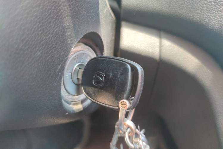 Used CHANGAN Eado 2015 1.6L Manual Junku Model China IV Standard Vehicle Key