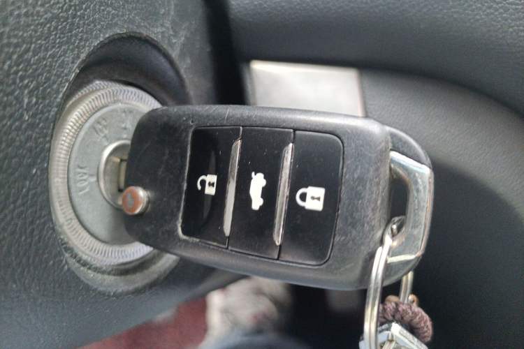 Used CHANGAN Eado 2015 1.6L Manual Junku Model China IV Standard Vehicle Key