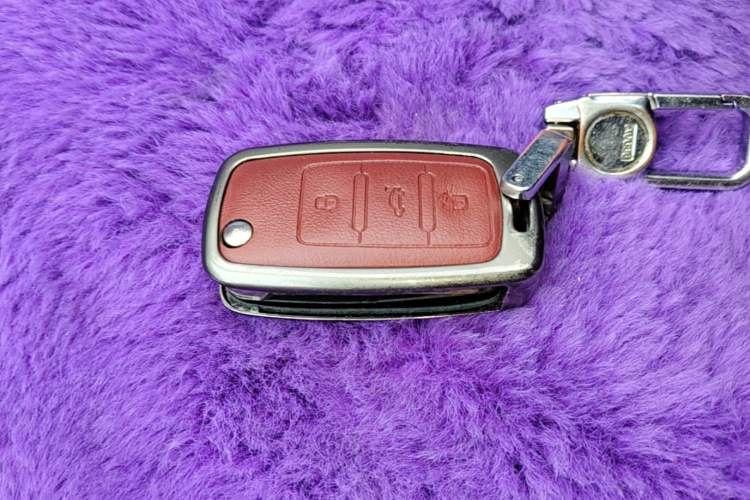 Used CHANGAN Eado 2015 1.6L Manual Junku Model China V Standard Vehicle Key