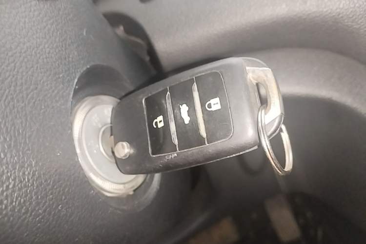 Used CHANGAN Eado 2015 1.6L Automatic Junku Model China V Standard Vehicle Key