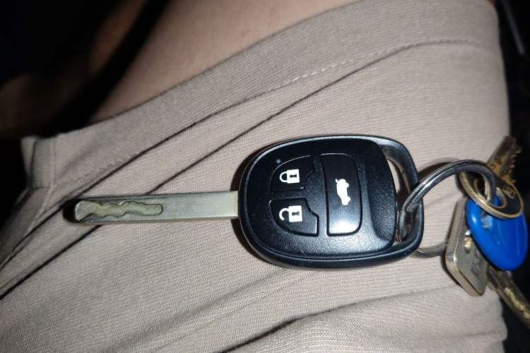 Used CHANGAN Eado 2015 1.6L Manual Junku Model China IV Standard Vehicle Key