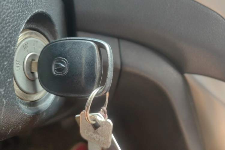 Used CHANGAN Eado 2015 1.6L Manual Junku Model China IV Standard Vehicle Key