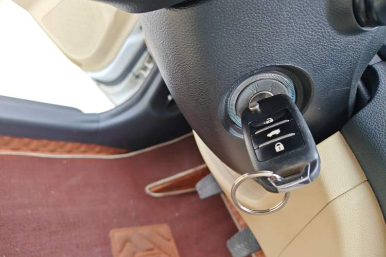 Used CHANGAN Eado 2015 1.6L Manual Elite Model China V Standard Vehicle Key