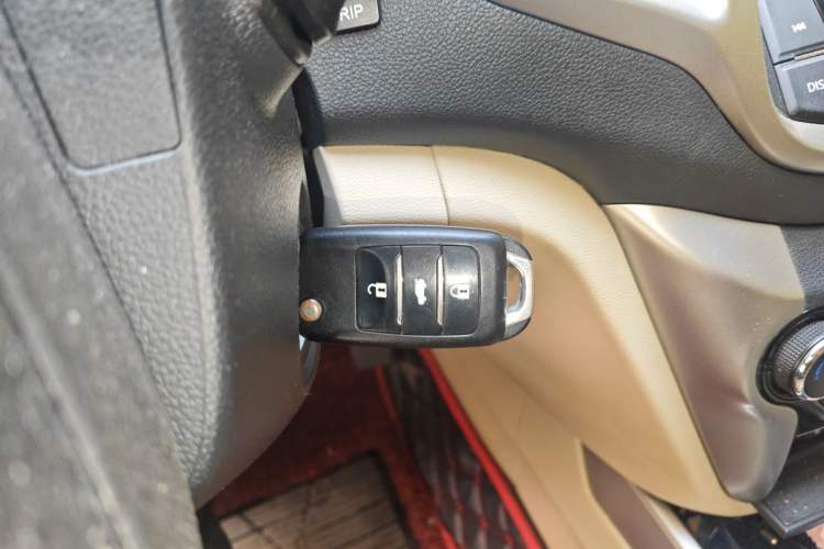 Used CHANGAN Eado 2015 1.6L Manual Luxury Model China V Standard Vehicle Key