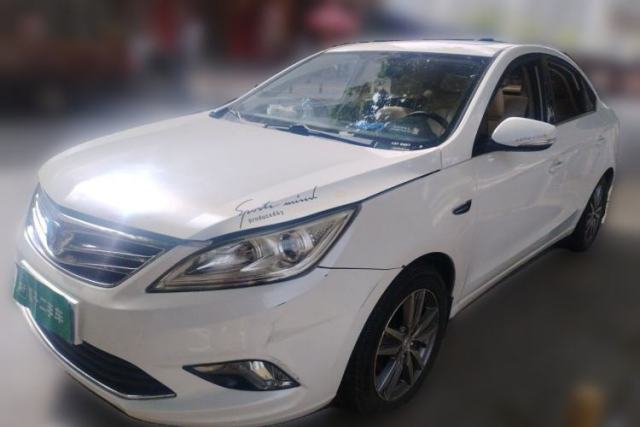 Ojetý CHANGAN Eado 2015 1.6L Manual Luxury Model China V Standard