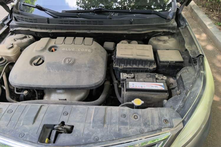 Used CHANGAN Eado 2015 1.6L Manual Luxury Model China V Standard Engine Bay Left