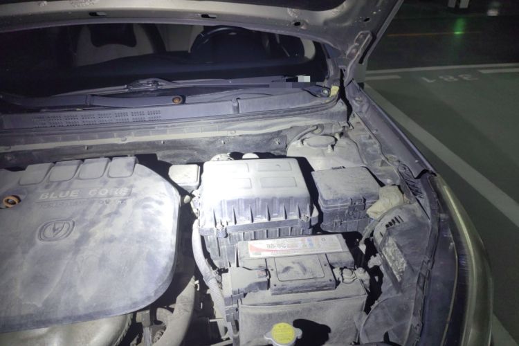 Used CHANGAN Eado 2015 1.6L Manual Luxury Model China V Standard Engine Bay Left