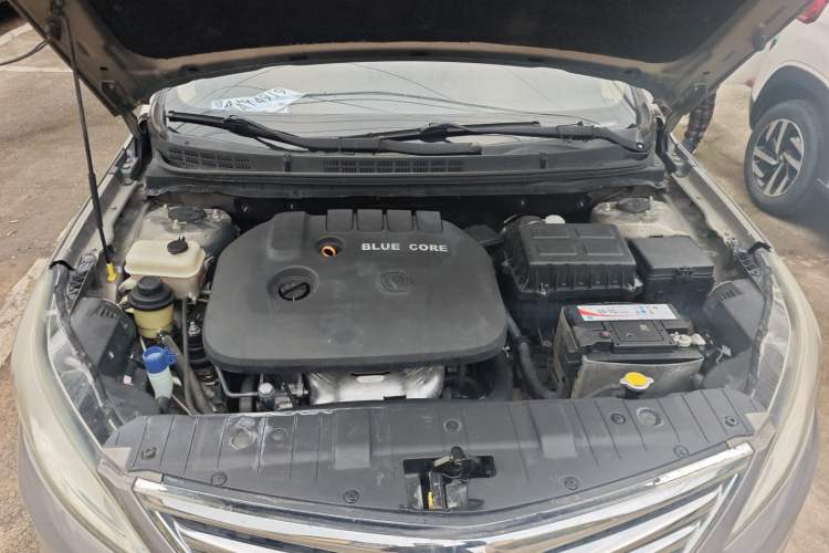 Used CHANGAN Eado 2015 1.6L Automatic Luxury Model Engine Bay