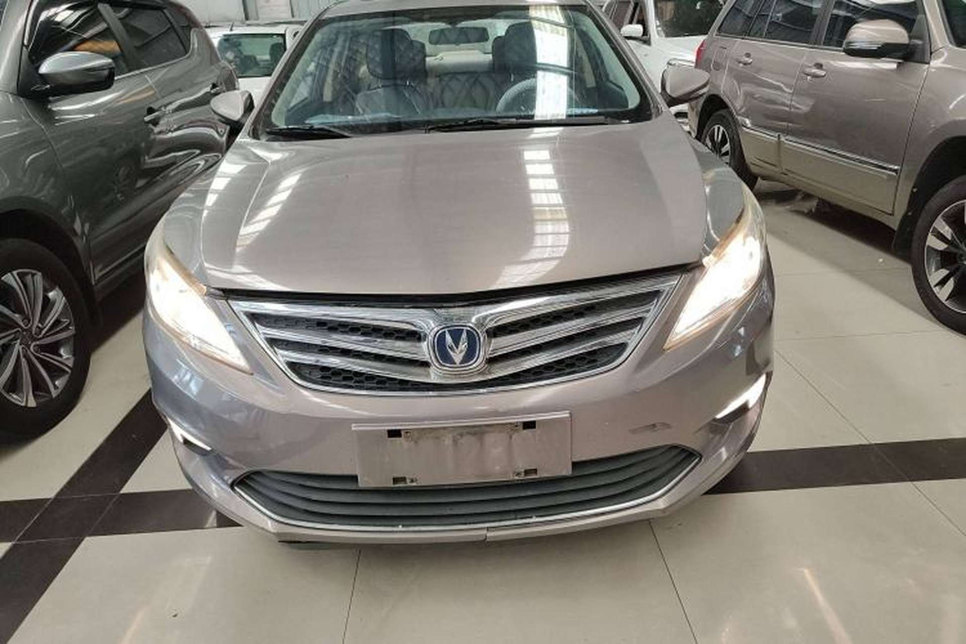 Used CHANGAN Eado 2015 1.6L Manual Luxury Model China V Standard Exterior 1