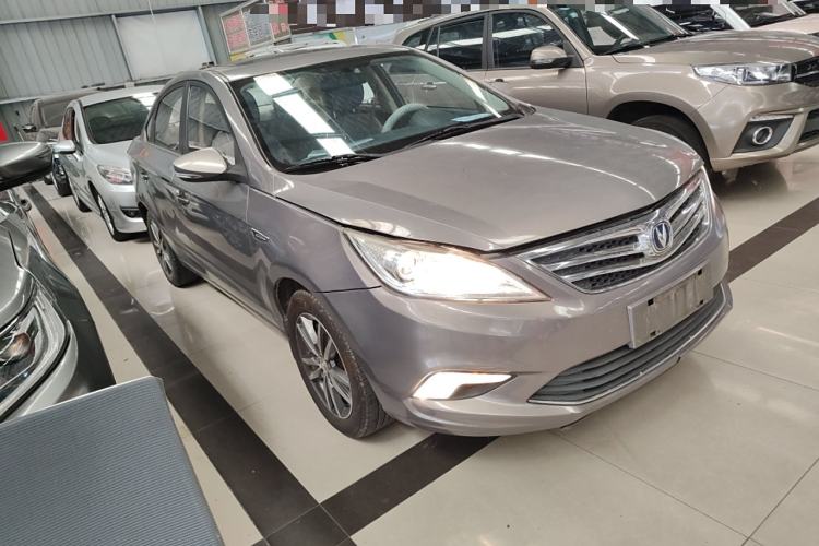 Used CHANGAN Eado 2015 1.6L Manual Luxury Model China V Standard Exterior 2
