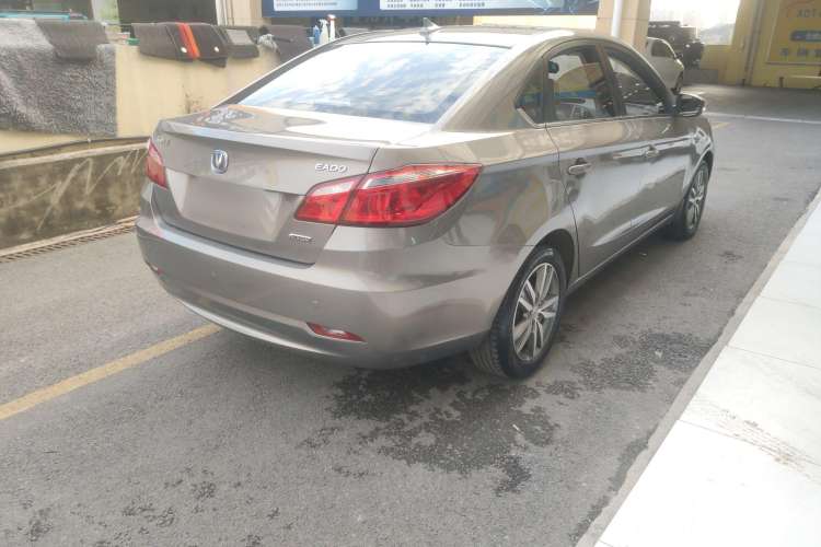 Used CHANGAN Eado 2015 1.6L Automatic Luxury Model Exterior 3