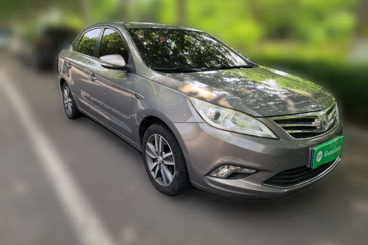 Used CHANGAN Eado 2015 1.6L Manual Luxury Model China V Standard Front Right 45 Deg