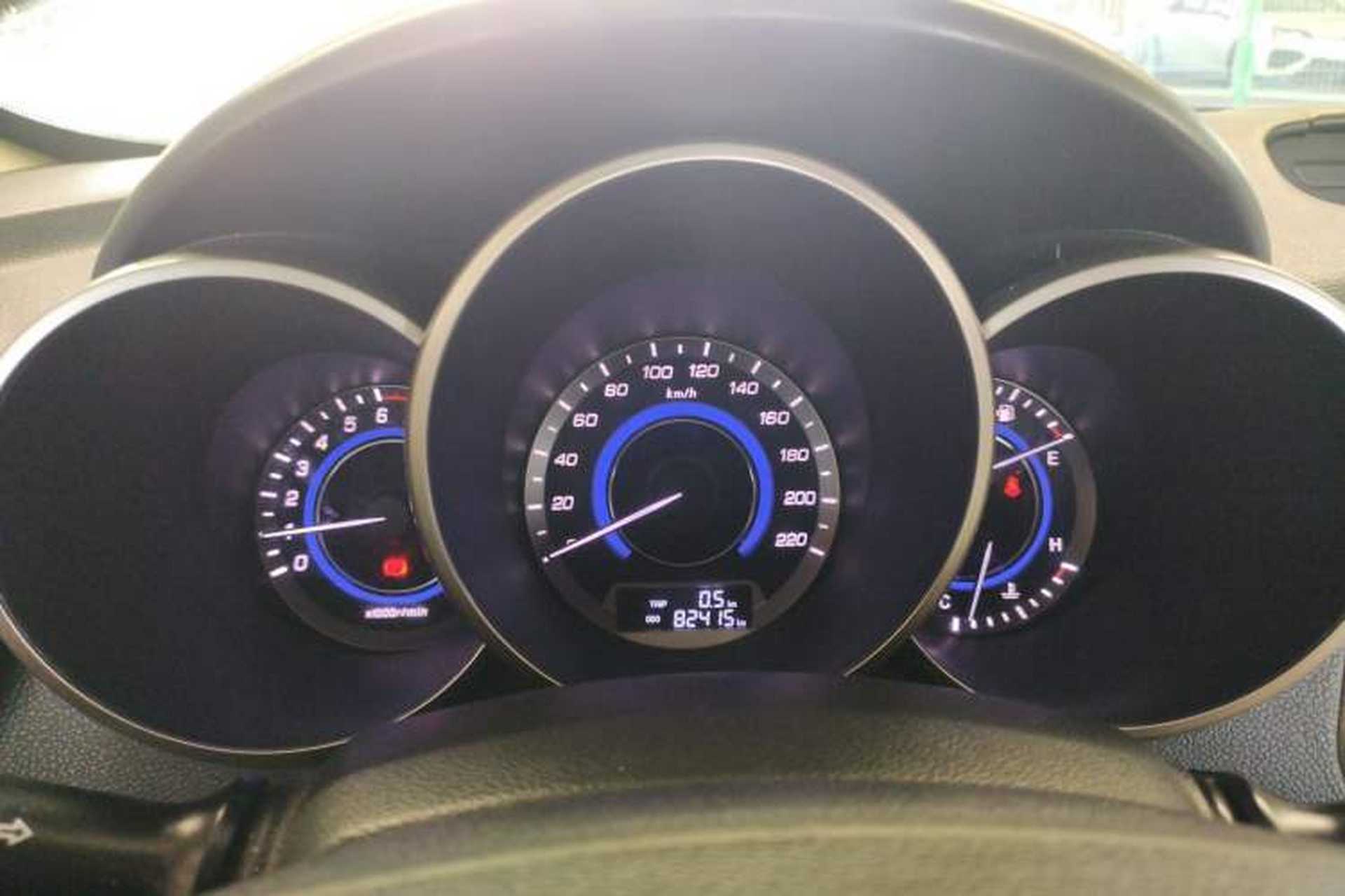 Used CHANGAN Eado 2015 1.6L Manual Luxury Model China V Standard Instrument Cluster