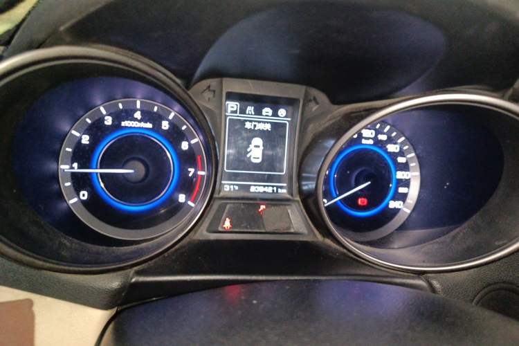 Used CHANGAN Eado 2015 1.6L Automatic Luxury Model Instrument Cluster