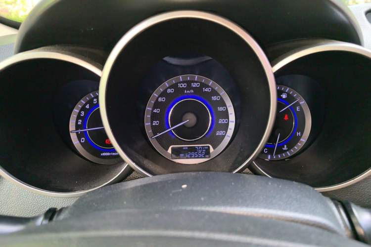 Used CHANGAN Eado 2015 1.6L Manual Luxury Model China V Standard Instrument Cluster