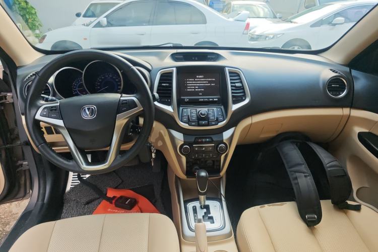 Used CHANGAN Eado 2015 1.6L Automatic Luxury Model Interior 2