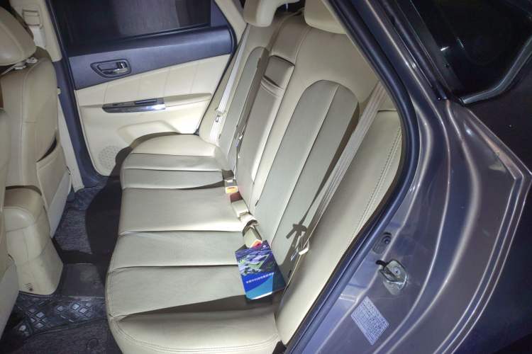Used CHANGAN Eado 2015 1.6L Manual Luxury Model China V Standard Left Rear Seat