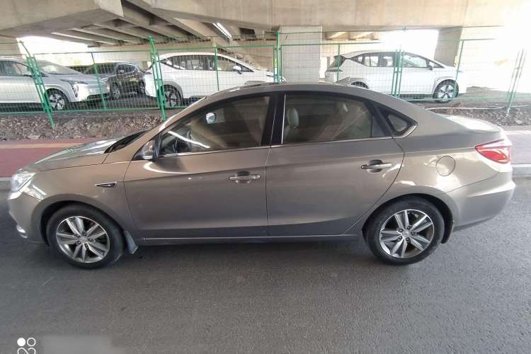 Used CHANGAN Eado 2015 1.6L Manual Luxury Model China V Standard Left Side