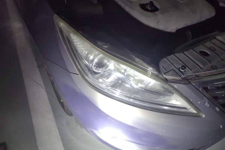 Used CHANGAN Eado 2015 1.6L Manual Luxury Model China V Standard Right Front Headlight