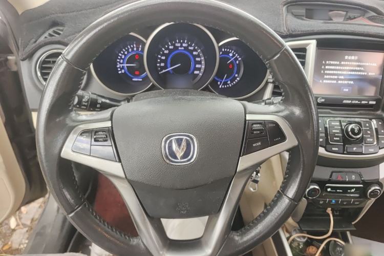 Used CHANGAN Eado 2015 1.6L Automatic Luxury Model Steering Wheel