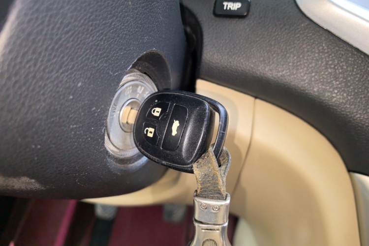 Used CHANGAN Eado 2015 1.6L Manual Luxury Model China V Standard Vehicle Key