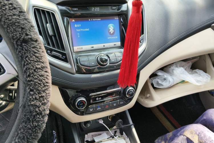 Used CHANGAN Eado 2016 1.6L Manual Fashion Edition Audio And AC Panel