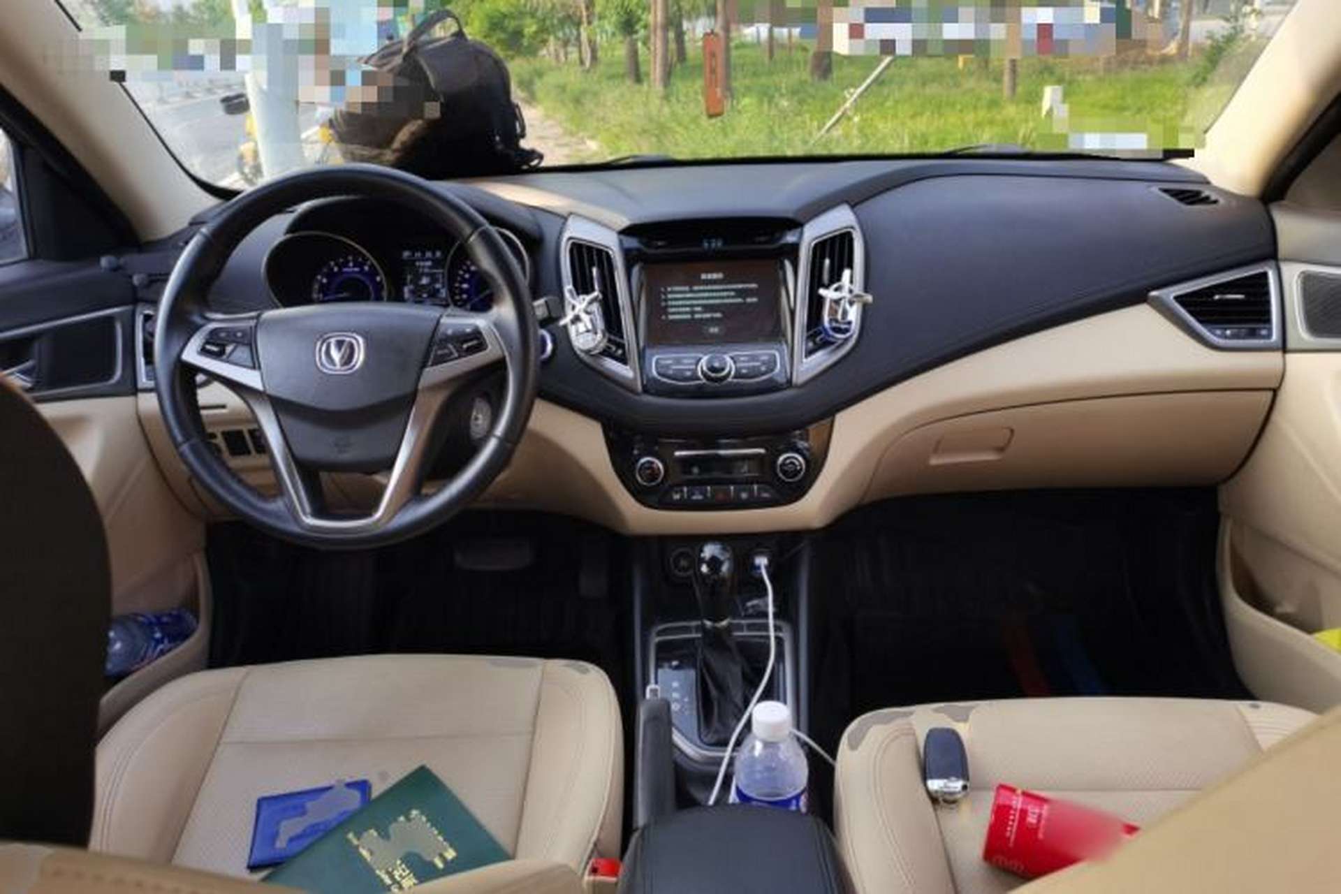 Used CHANGAN Eado 2016 1.6L Automatic Trend Model Center Console