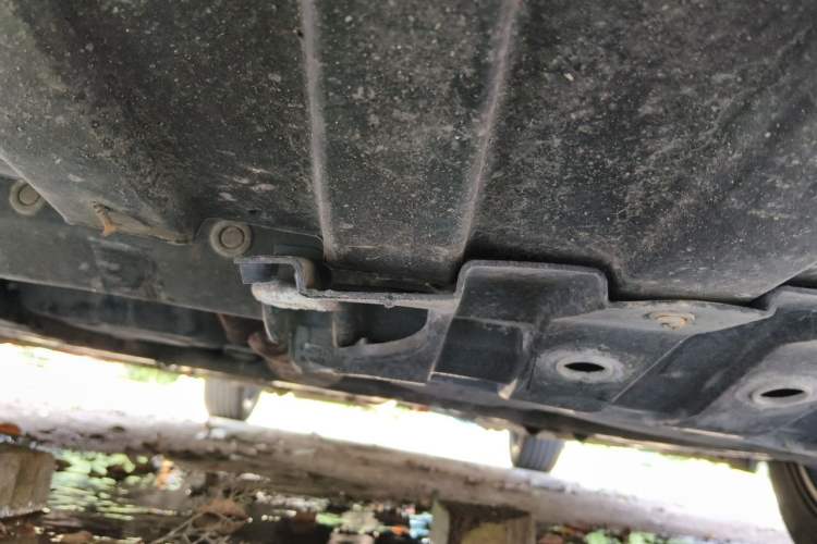 Used CHANGAN Eado 2016 1.6L Manual Fashion Edition Chassis Front